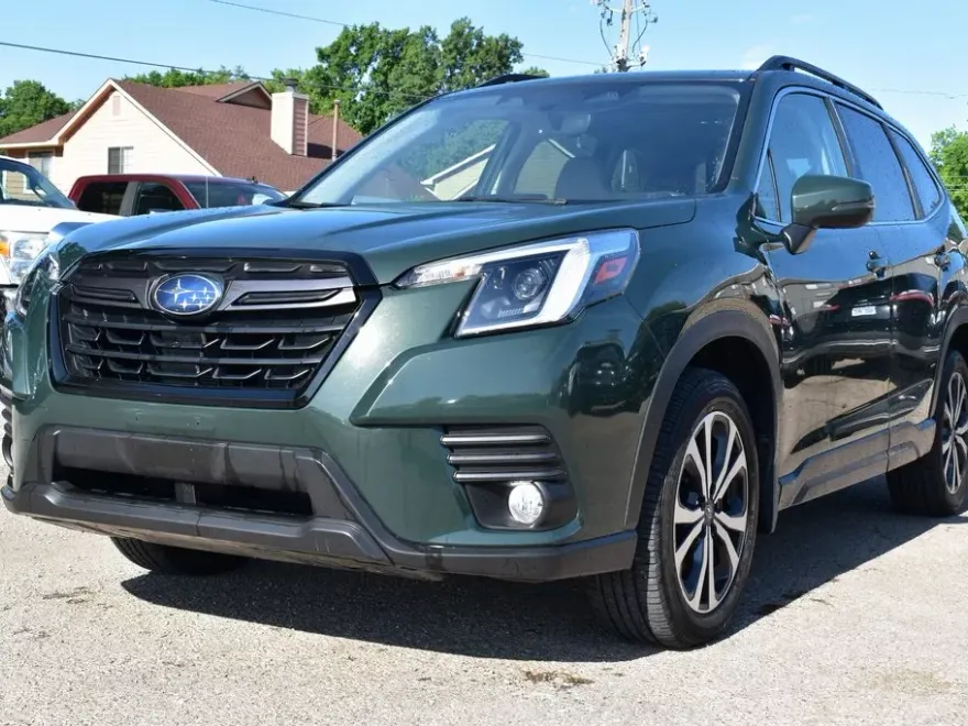2022 Subaru Forester Limited photo 1
