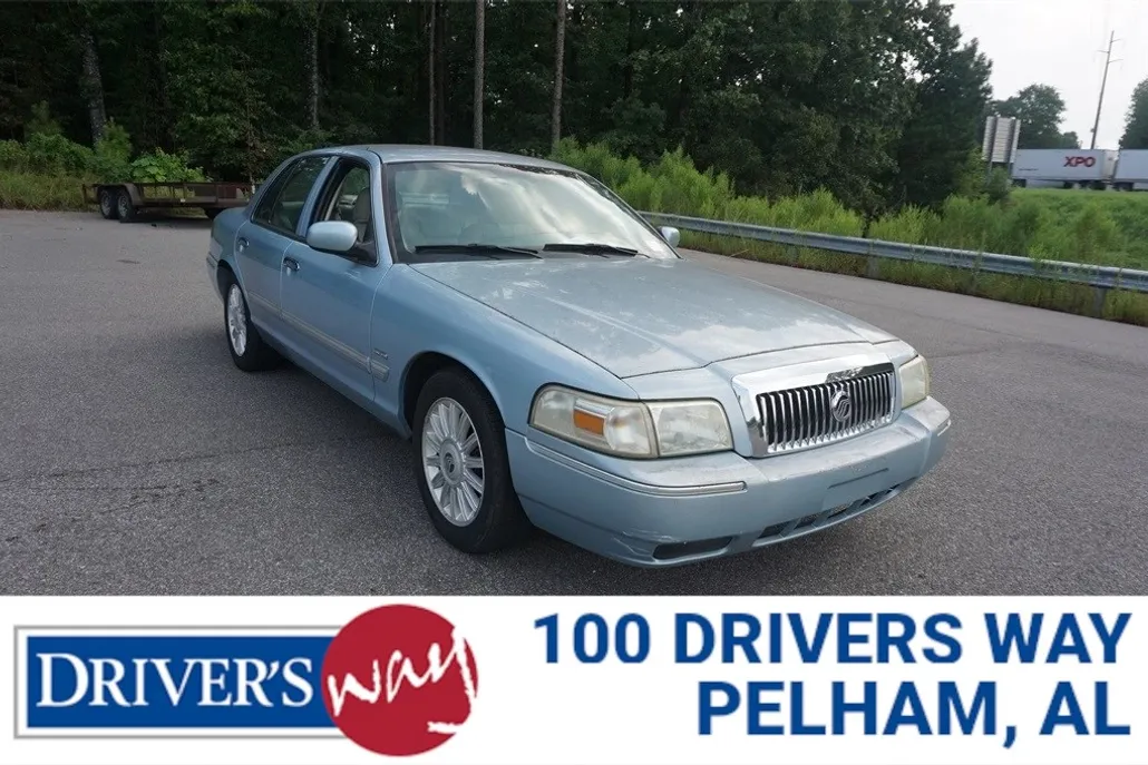 2010 Mercury Grand Marquis LS photo 1