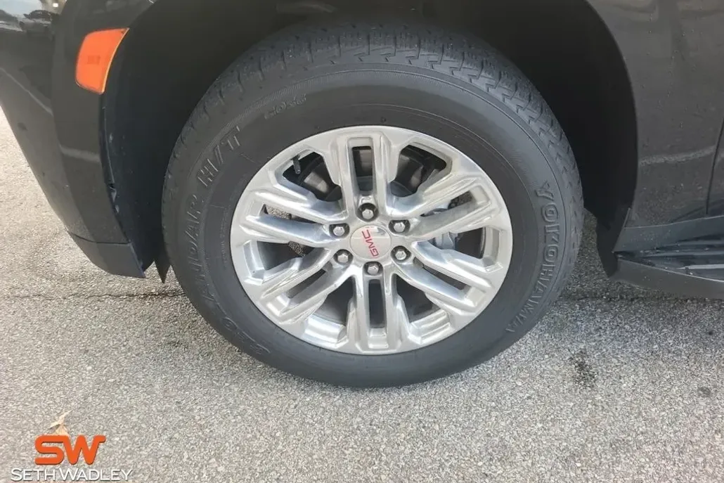 2022 Gmc Yukon XL SLT photo 1