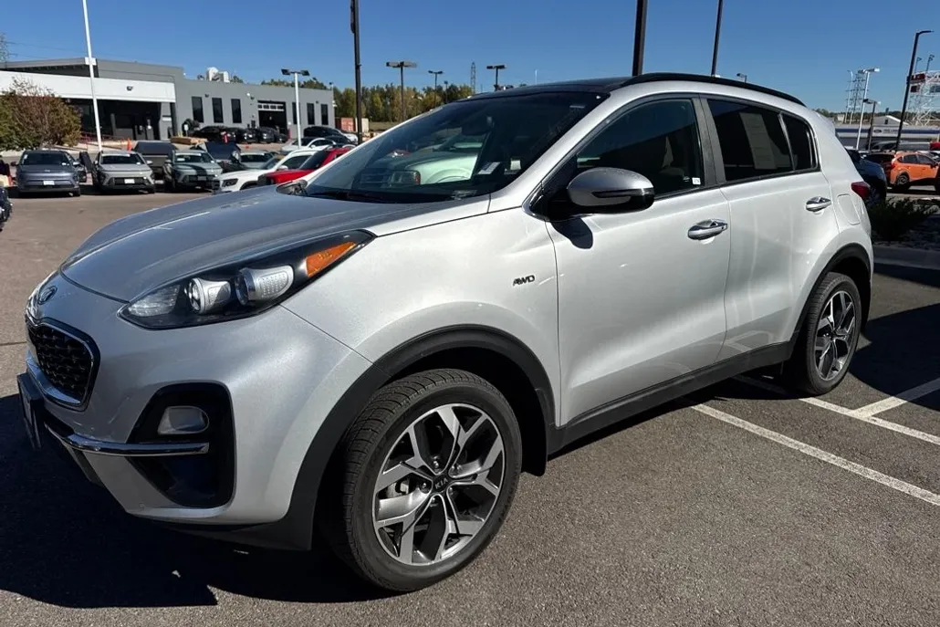 2020 Kia Sportage EX photo 1