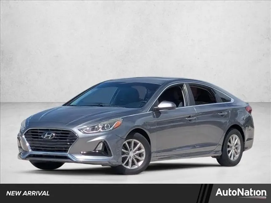 2019 Hyundai Sonata SE photo 1
