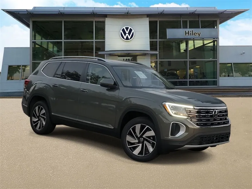 2026 Volkswagen Atlas SEL photo 1