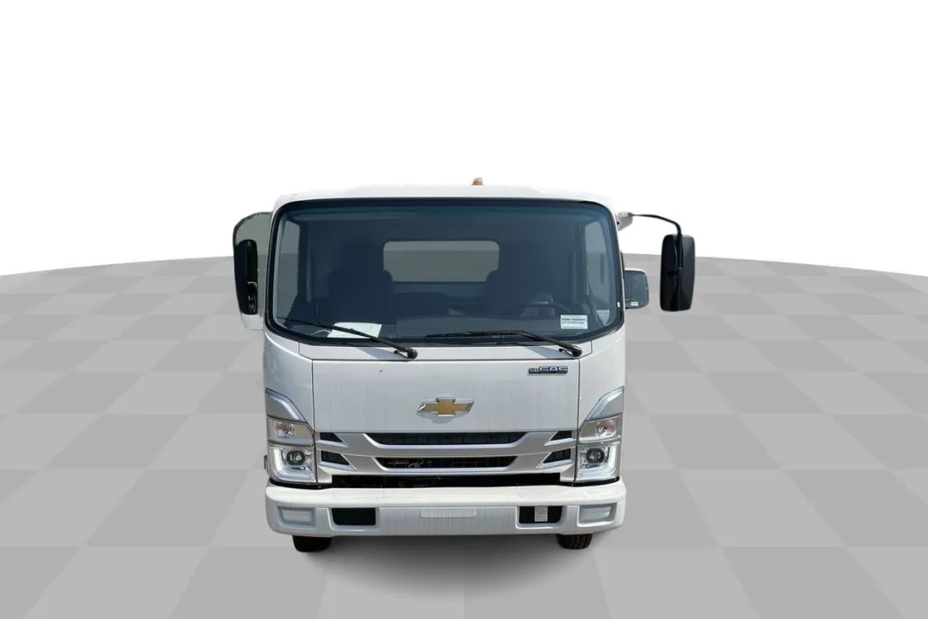 2024 Chevrolet Silverado photo 1