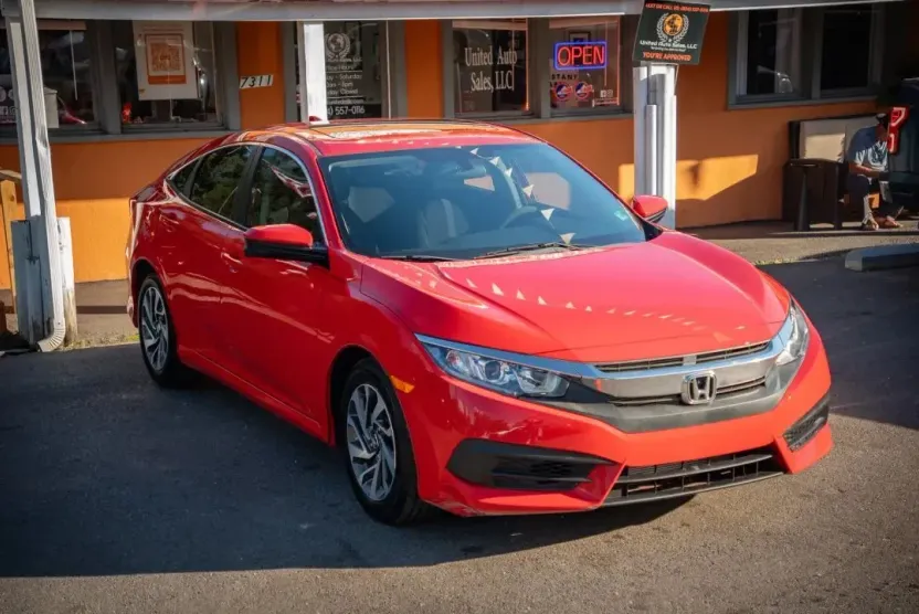 2017 Honda Civic EX photo 1