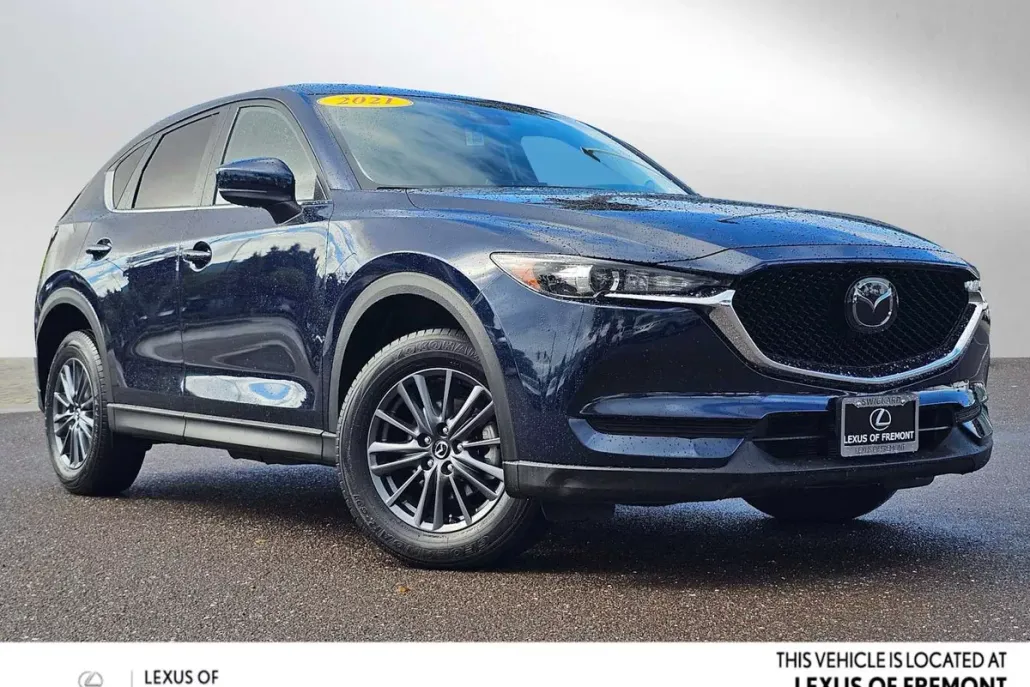 2021 Mazda CX-5 Touring photo 1