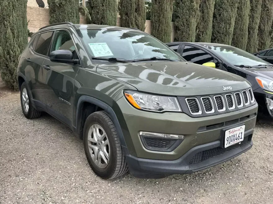 2020 Jeep Compass Sport photo 1