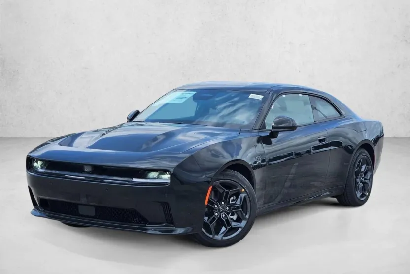 2025 Dodge Charger Daytona R/T photo 1