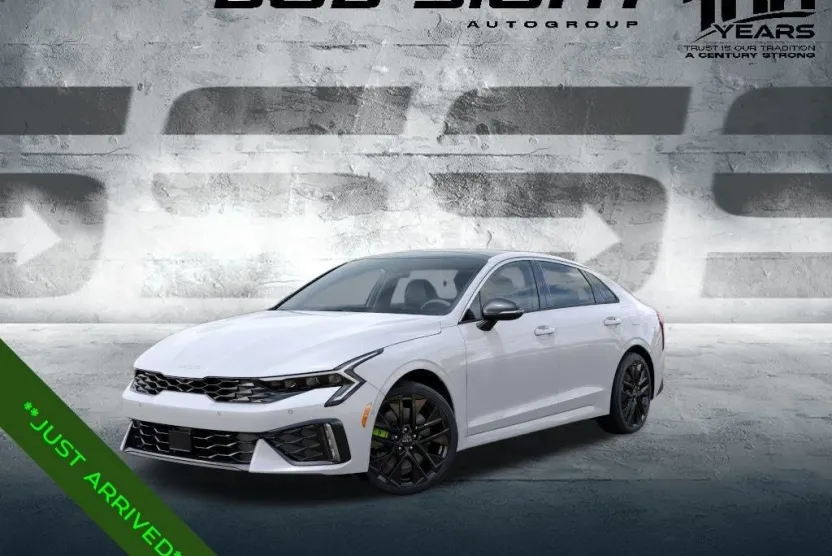 2026 Kia K5 GT photo 1