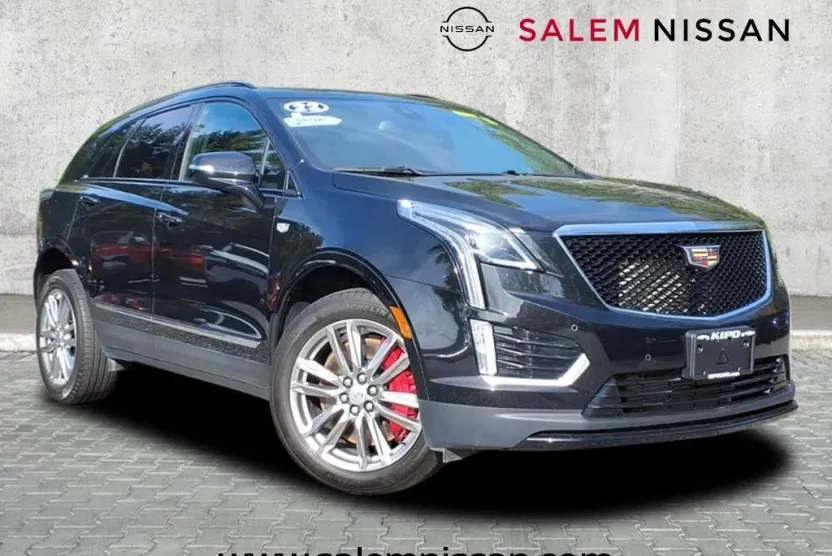 2022 Cadillac XT5 Sport photo 1