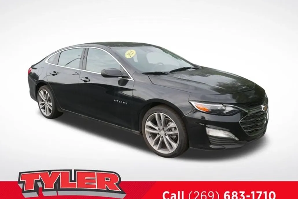 2025 Chevrolet Malibu 1LT photo 1