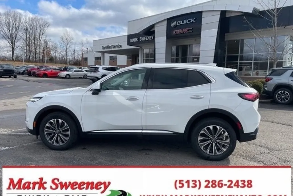 2025 Buick Envision Preferred photo 1