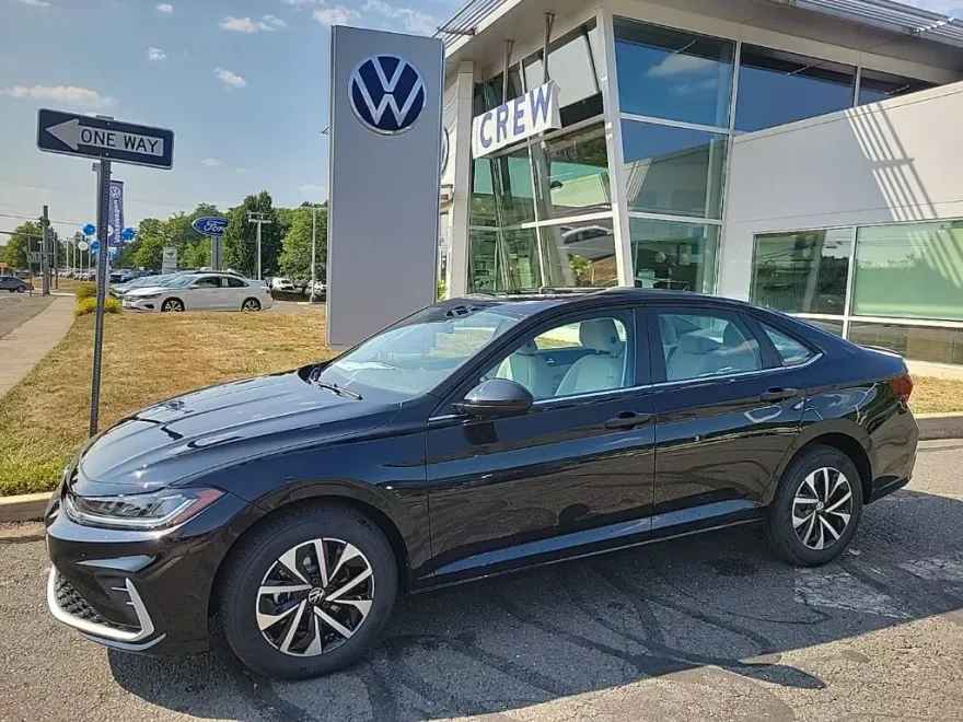 2025 Volkswagen Jetta 1.5T S photo 1