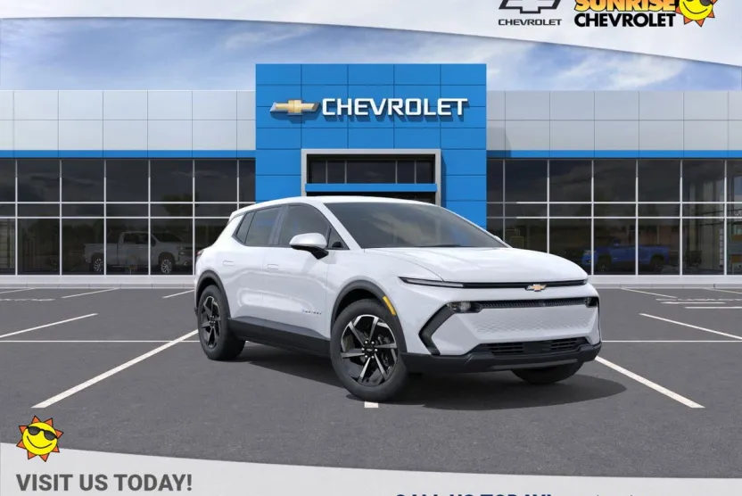 2026 Chevrolet Equinox EV 1LT photo 1