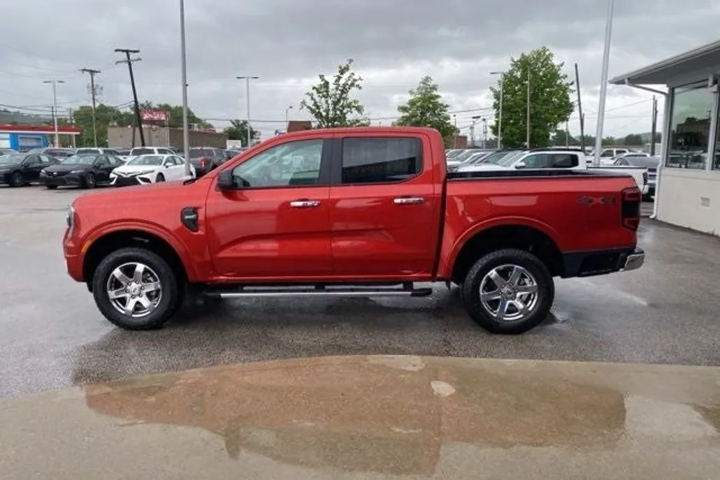 2024 Ford Ranger XLT photo 1