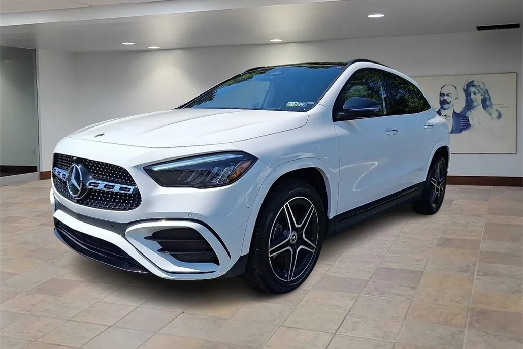 2025 Mercedes Benz GLA 250 4MATIC photo 1