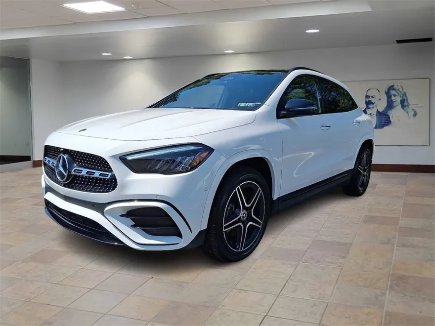 2025 Mercedes Benz GLA 250 4MATIC photo 1