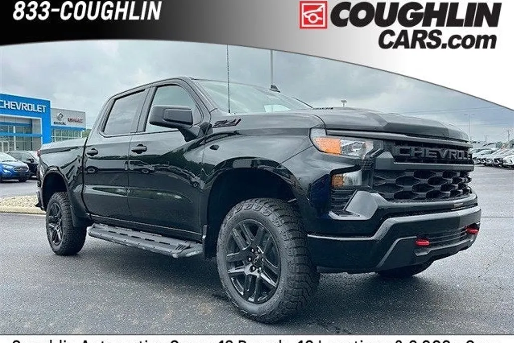 2025 Chevrolet Silverado 1500 Custom Trail Boss photo 1