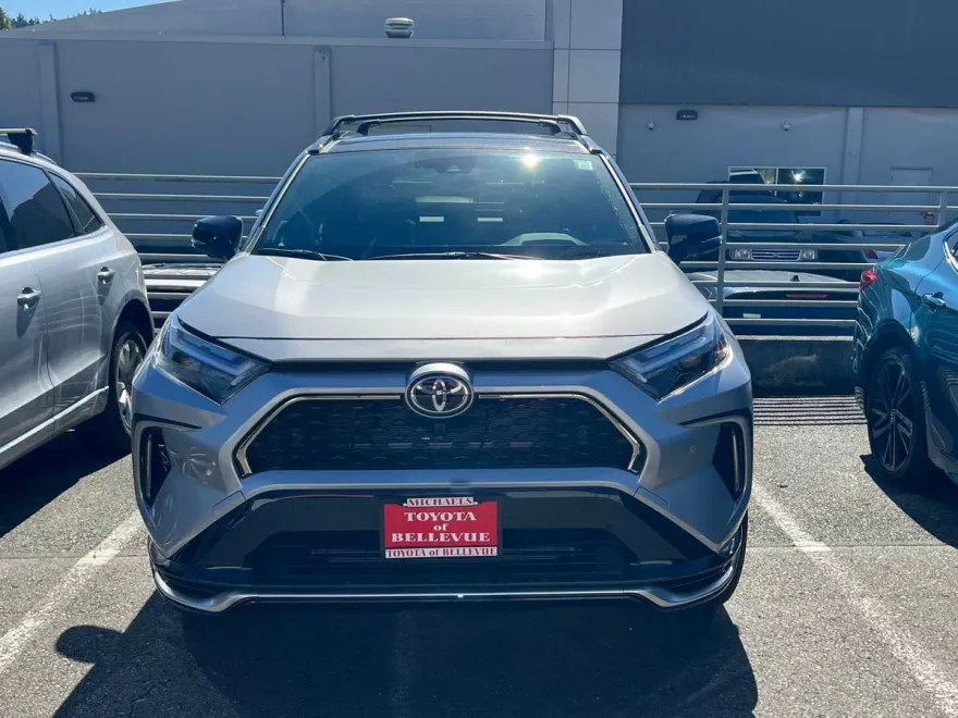 2025 Toyota RAV4 Prime XSE Premium photo 1