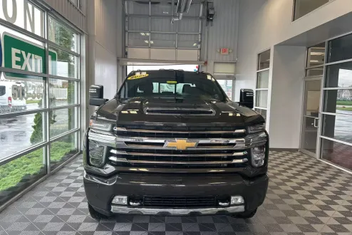 2020 Chevrolet Silverado 2500HD High Country photo 2