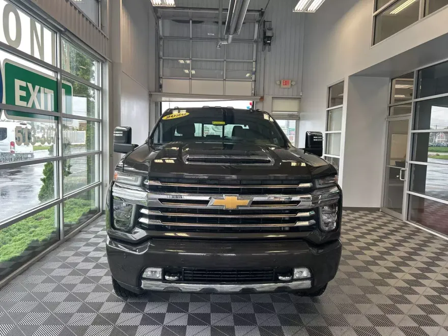 2020 Chevrolet Silverado 2500HD High Country photo 2