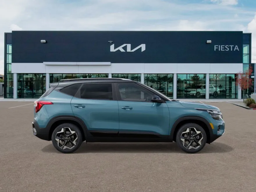 2026 Kia Seltos S photo 1