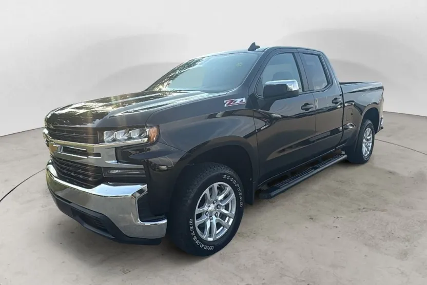 2019 Chevrolet Silverado 1500 LT photo 1