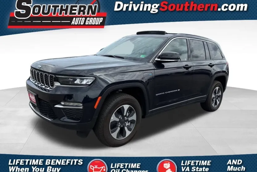 2024 Jeep Cherokee Limited 4xe photo 1