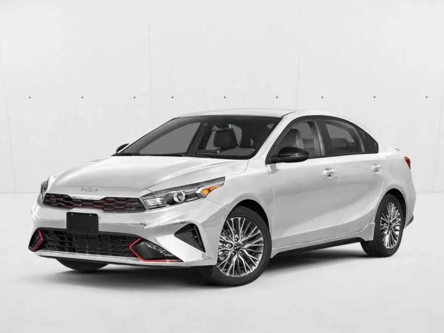 2022 Kia Forte GT-Line photo 1