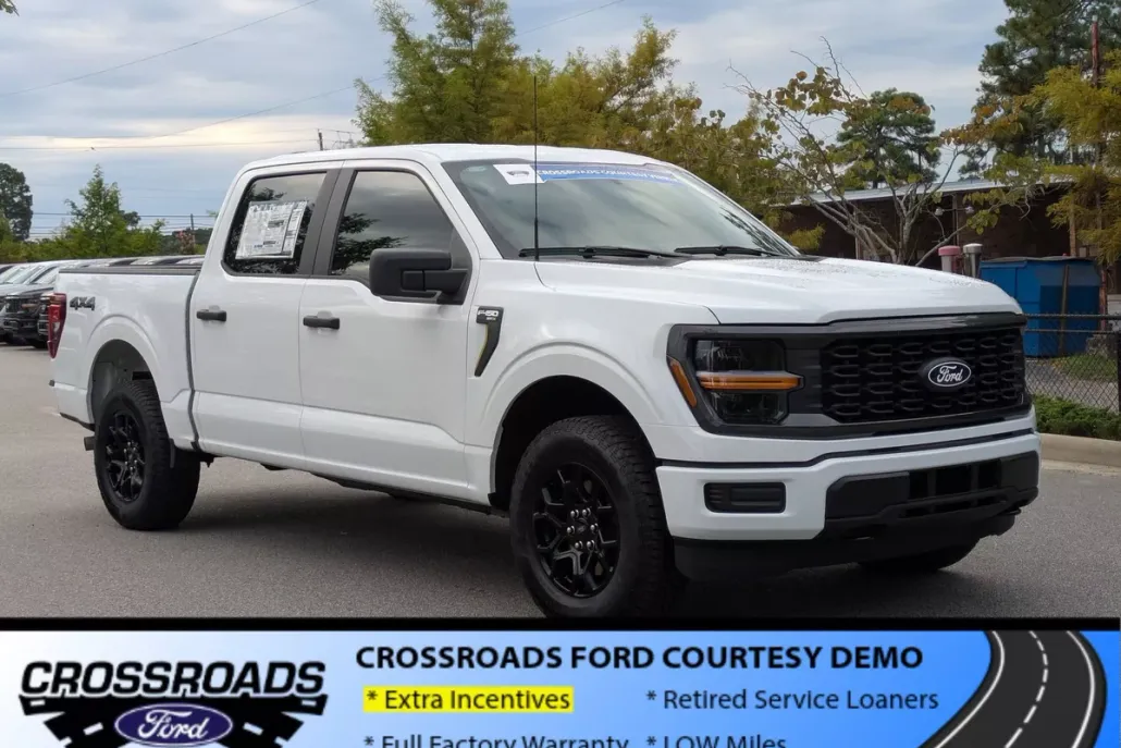 2025 Ford F-150 STX photo 1