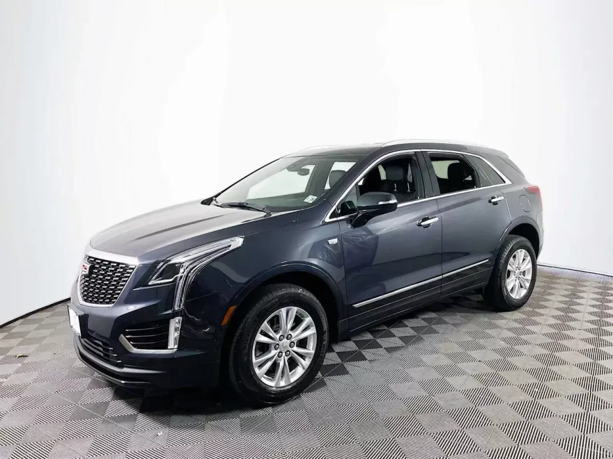 2023 Cadillac XT5 Luxury photo 1