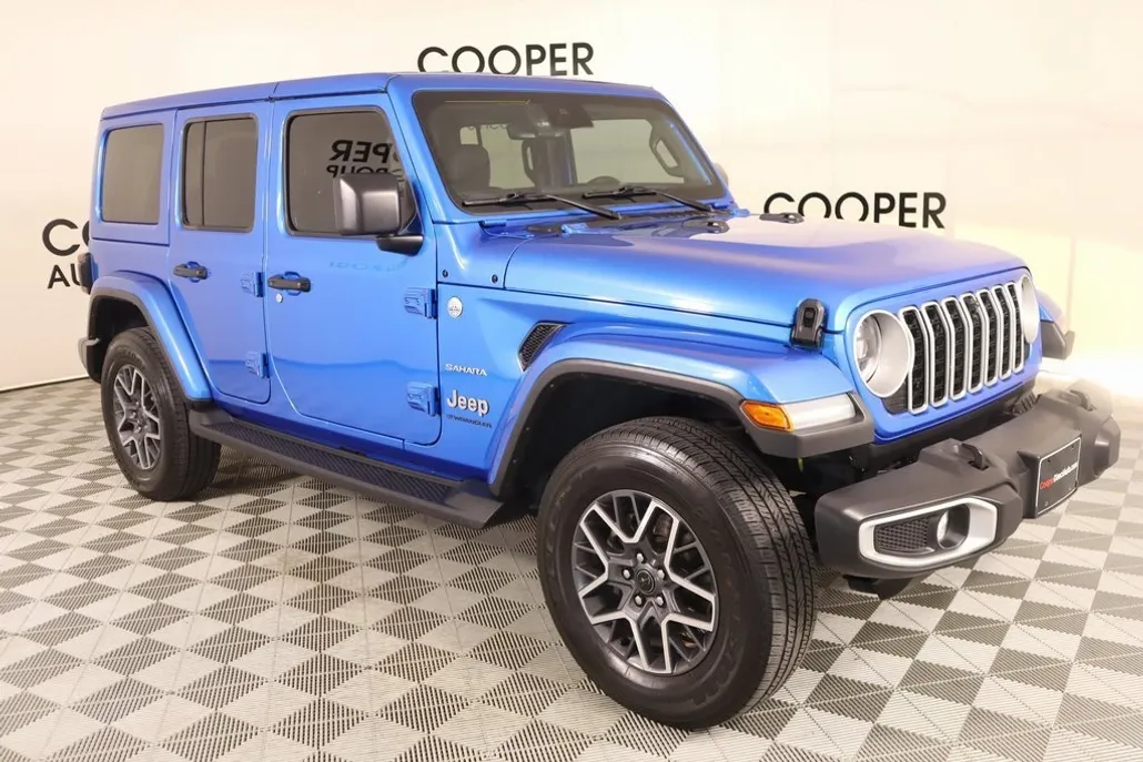 2024 Jeep Wrangler Sahara photo 1