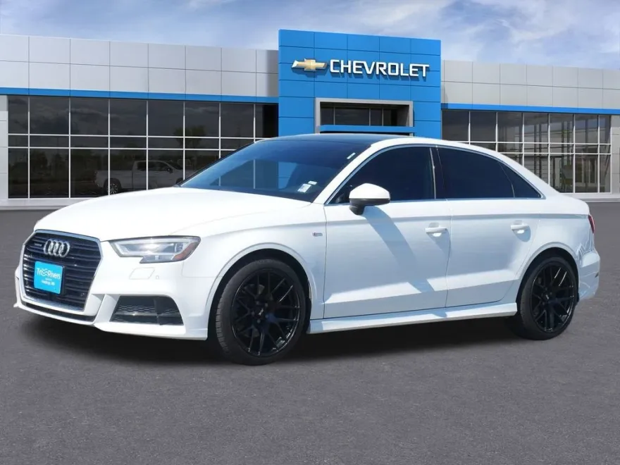 2018 Audi A3 Premium Plus photo 1