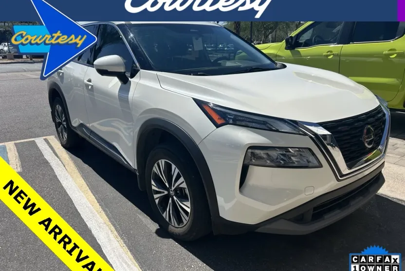 2021 Nissan Rogue SV photo 1