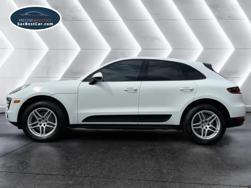 2018 Porsche Macan photo 1