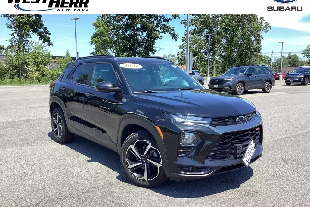 2021 Chevrolet Trailblazer RS photo 1