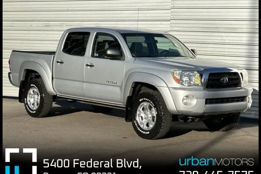 2005 Toyota Tacoma Double Cab SR5 4x4 photo 1