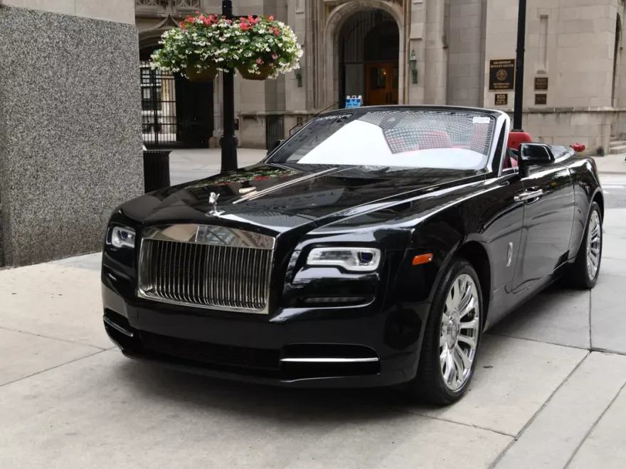 2019 Rolls Royce Dawn photo 1