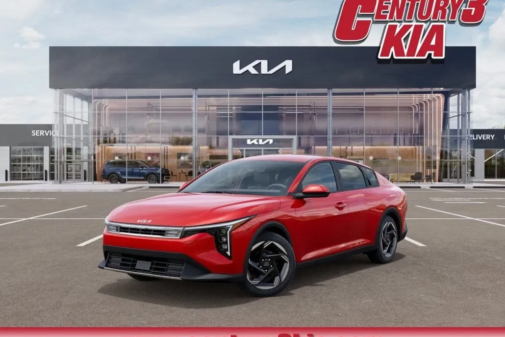 2025 Kia K4 EX photo 1