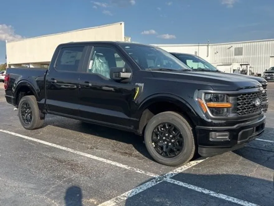 2025 Ford F-150 STX photo 1