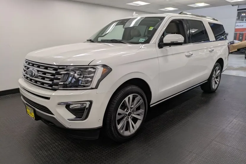 2021 Ford Expedition MAX Limited photo 1
