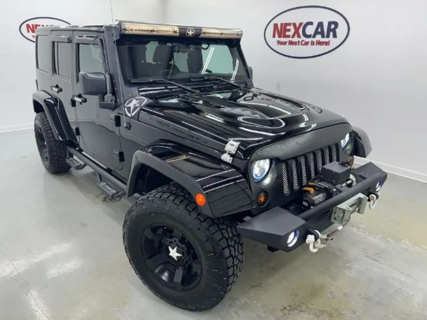 2015 Jeep Wrangler Sahara photo 1