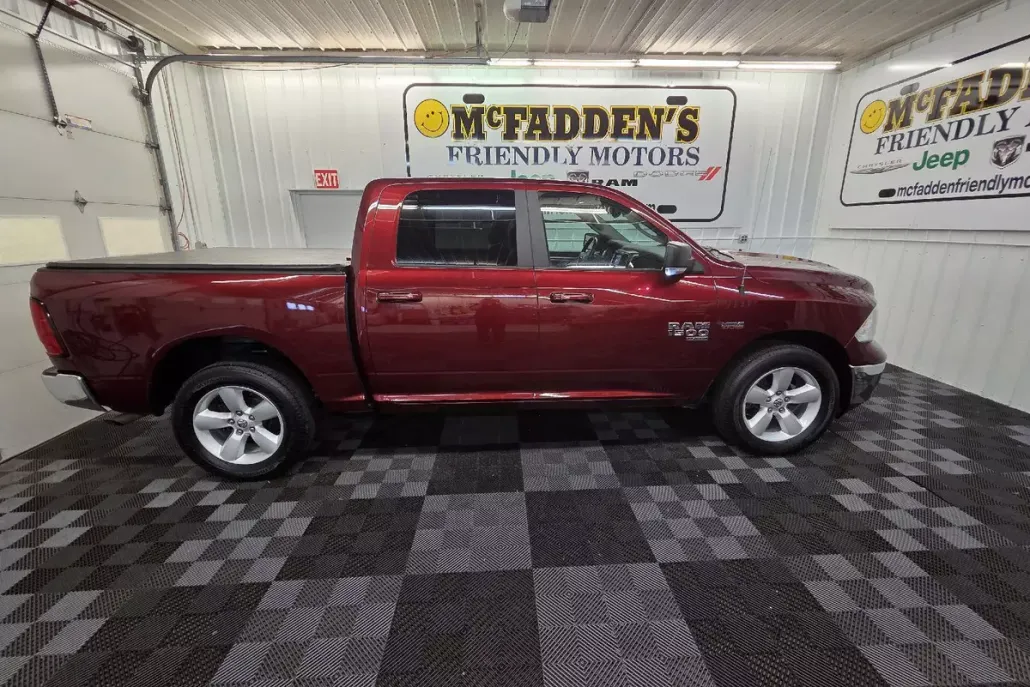 2021 Ram 1500 Classic SLT photo 1