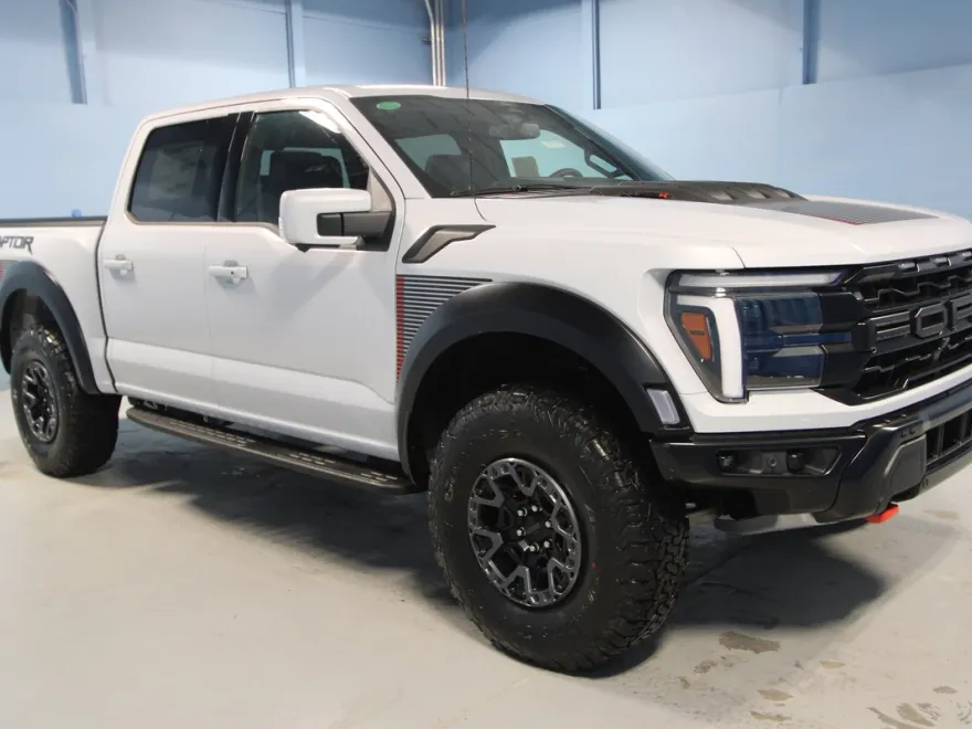 2025 Ford F-150 Raptor photo 1