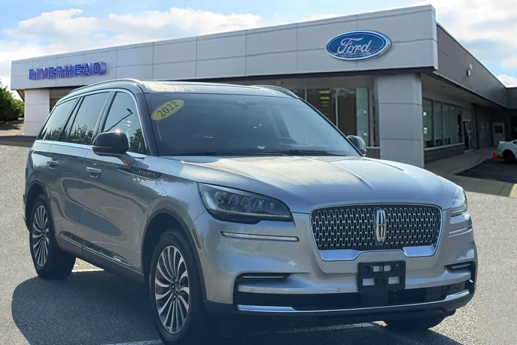 2022 Lincoln Aviator Reserve photo 1