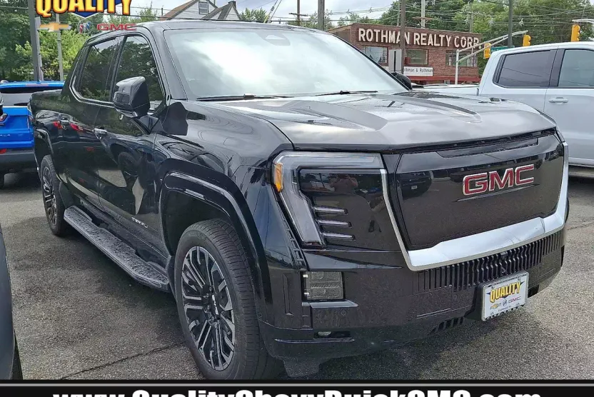 2026 Gmc Sierra EV Denali photo 1