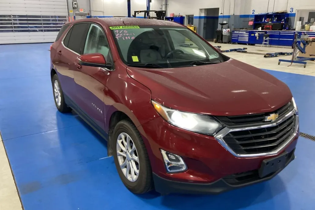 2019 Chevrolet Equinox LT photo 1