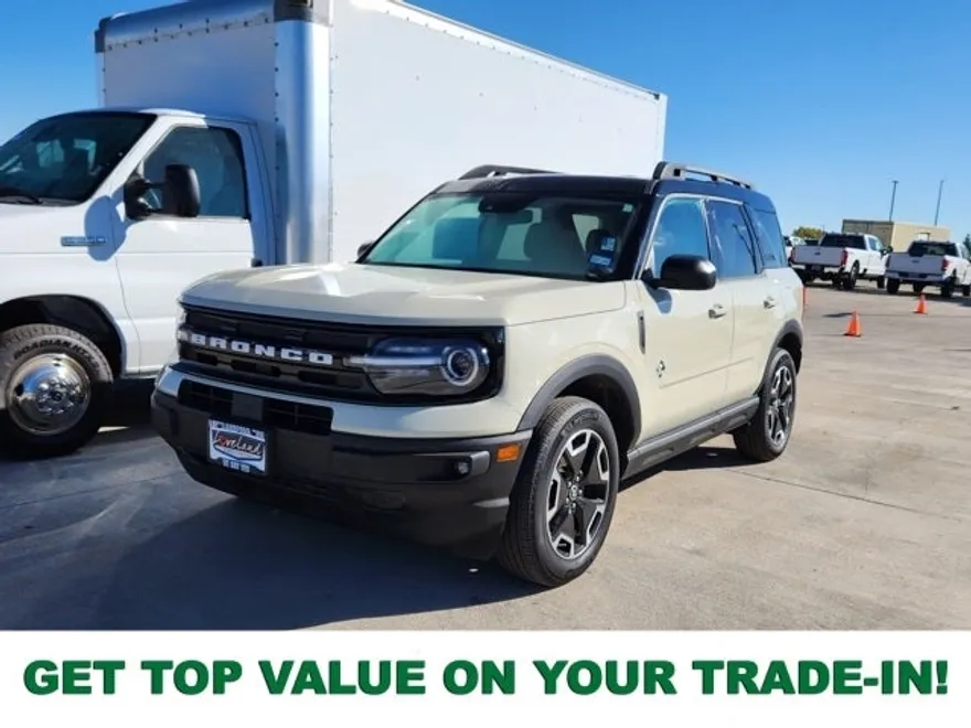 2024 Ford Bronco Sport Outer Banks photo 1