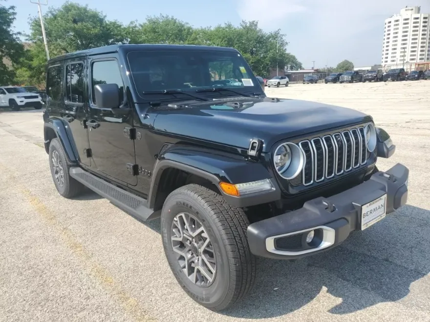 2025 Jeep Wrangler Sahara photo 1