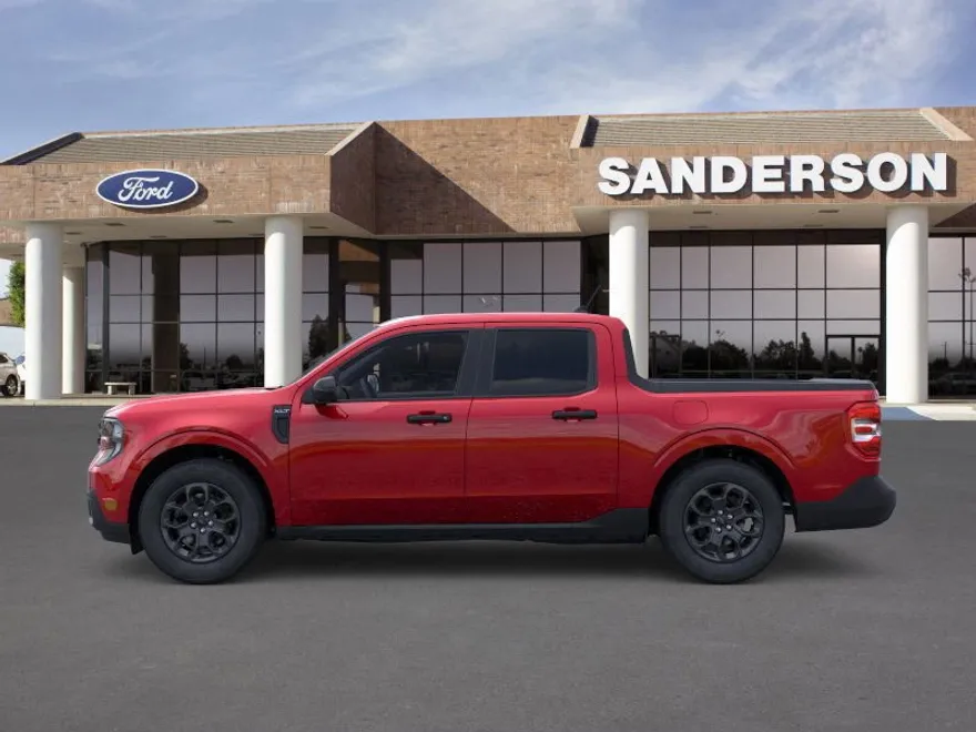 2025 Ford Maverick XLT photo 1