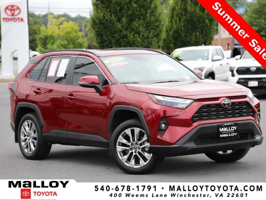 2025 Toyota RAV4 XLE Premium photo 1